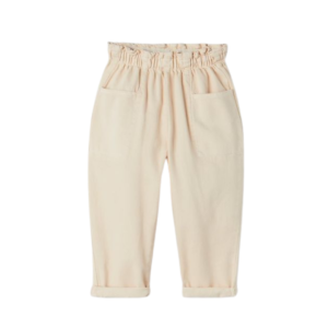 Pantalon beige avec taille élastique.